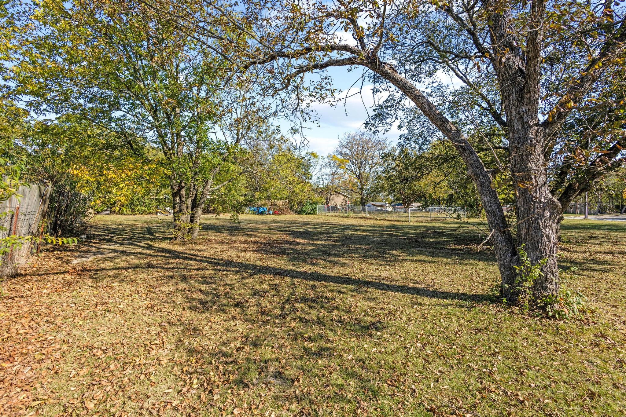 105 Reich Street Bonham TX 75418