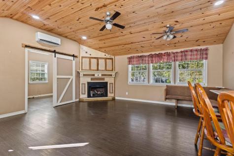 105 Reich Street Bonham TX 75418