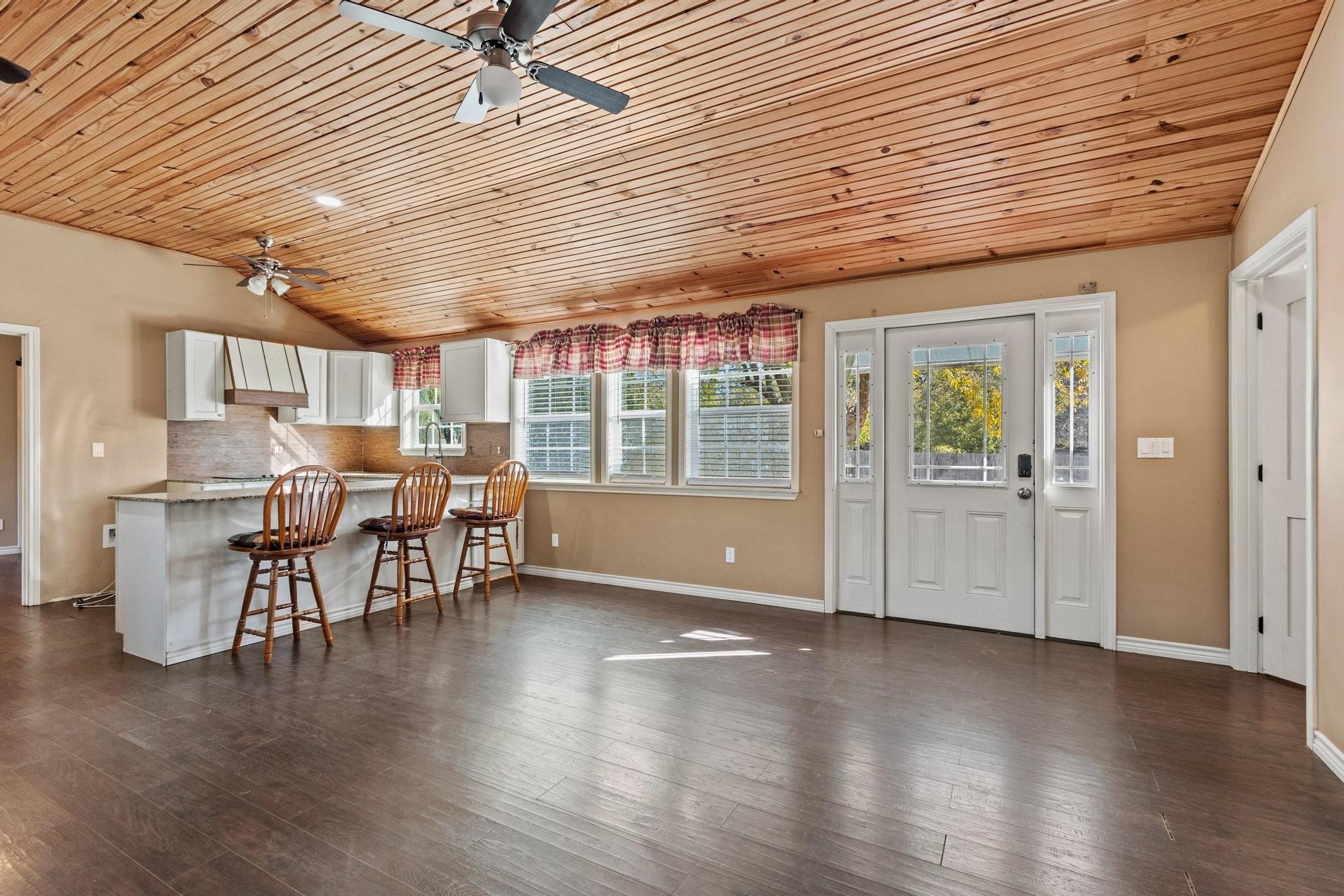 105 Reich Street Bonham TX 75418