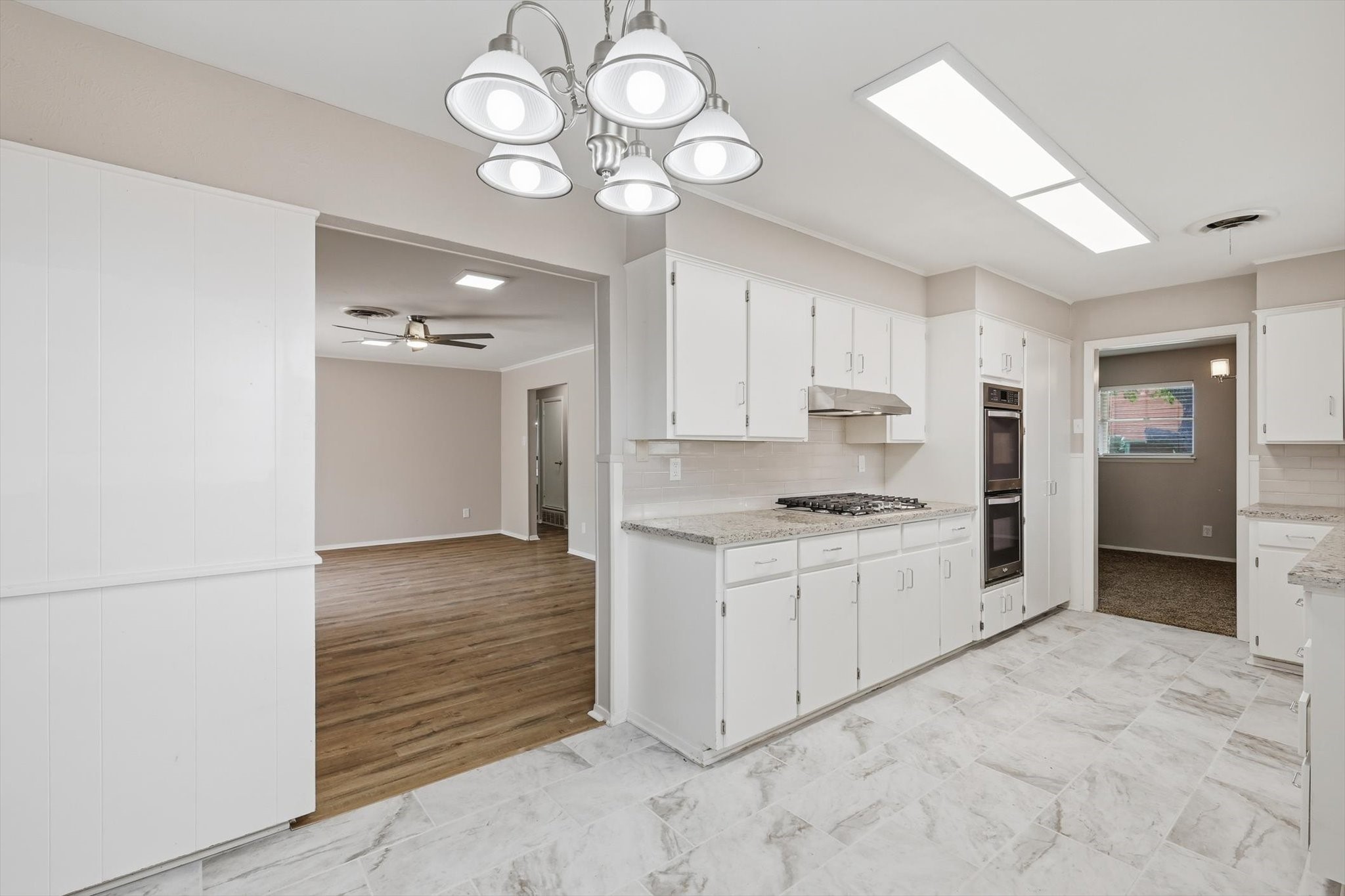713 Waggoner Drive Arlington TX 76013