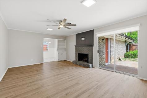 713 Waggoner Drive Arlington TX 76013
