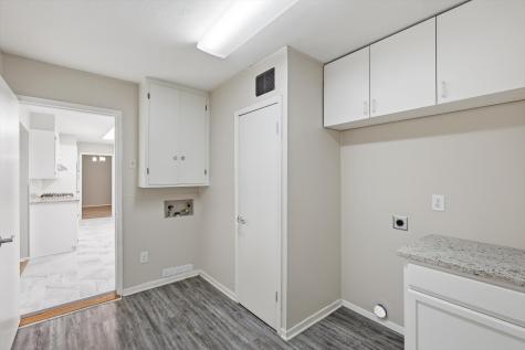 713 Waggoner Drive Arlington TX 76013