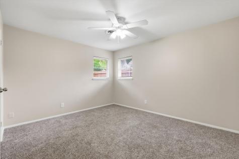 713 Waggoner Drive Arlington TX 76013