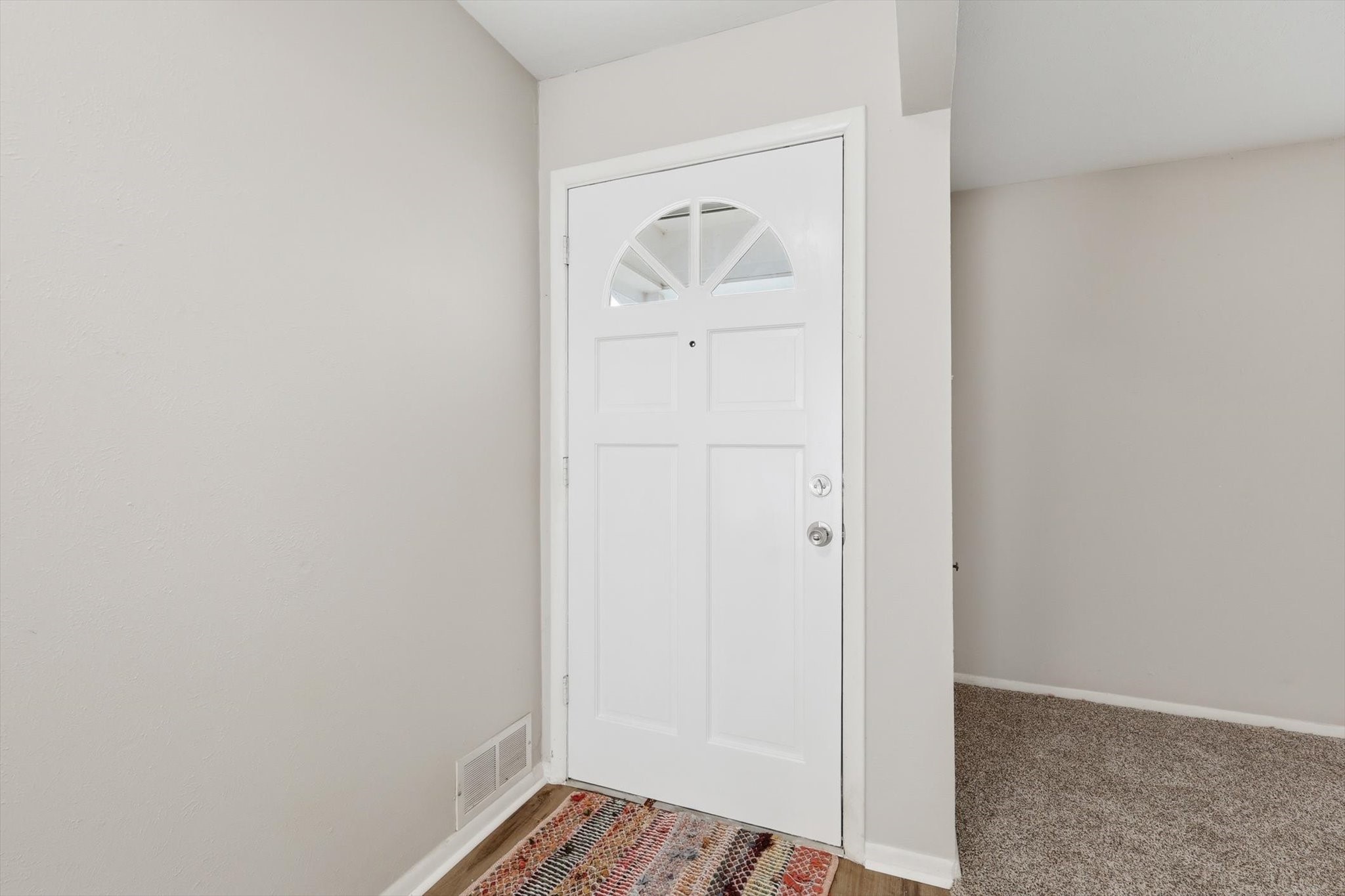 713 Waggoner Drive Arlington TX 76013