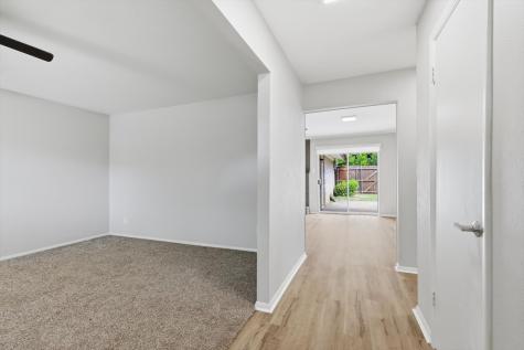 713 Waggoner Drive Arlington TX 76013
