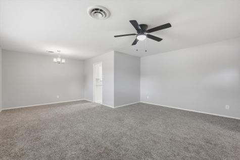713 Waggoner Drive Arlington TX 76013