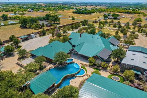 14250 Chaparral Lane Roanoke TX 76262