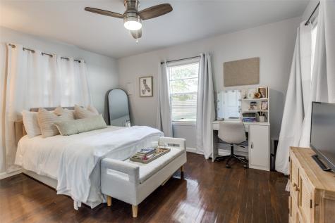 3244 Sandage Avenue Fort Worth TX 76109
