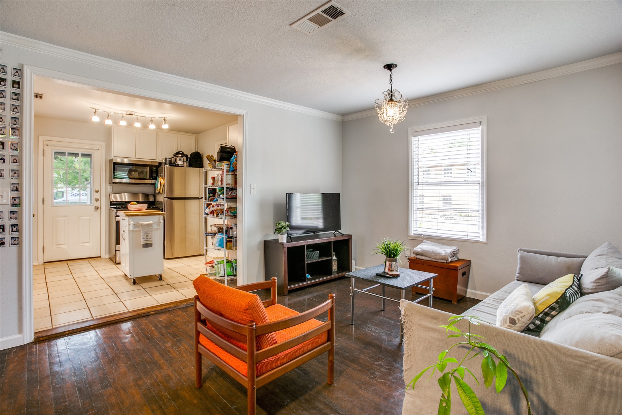 3244 Sandage Avenue Fort Worth TX 76109