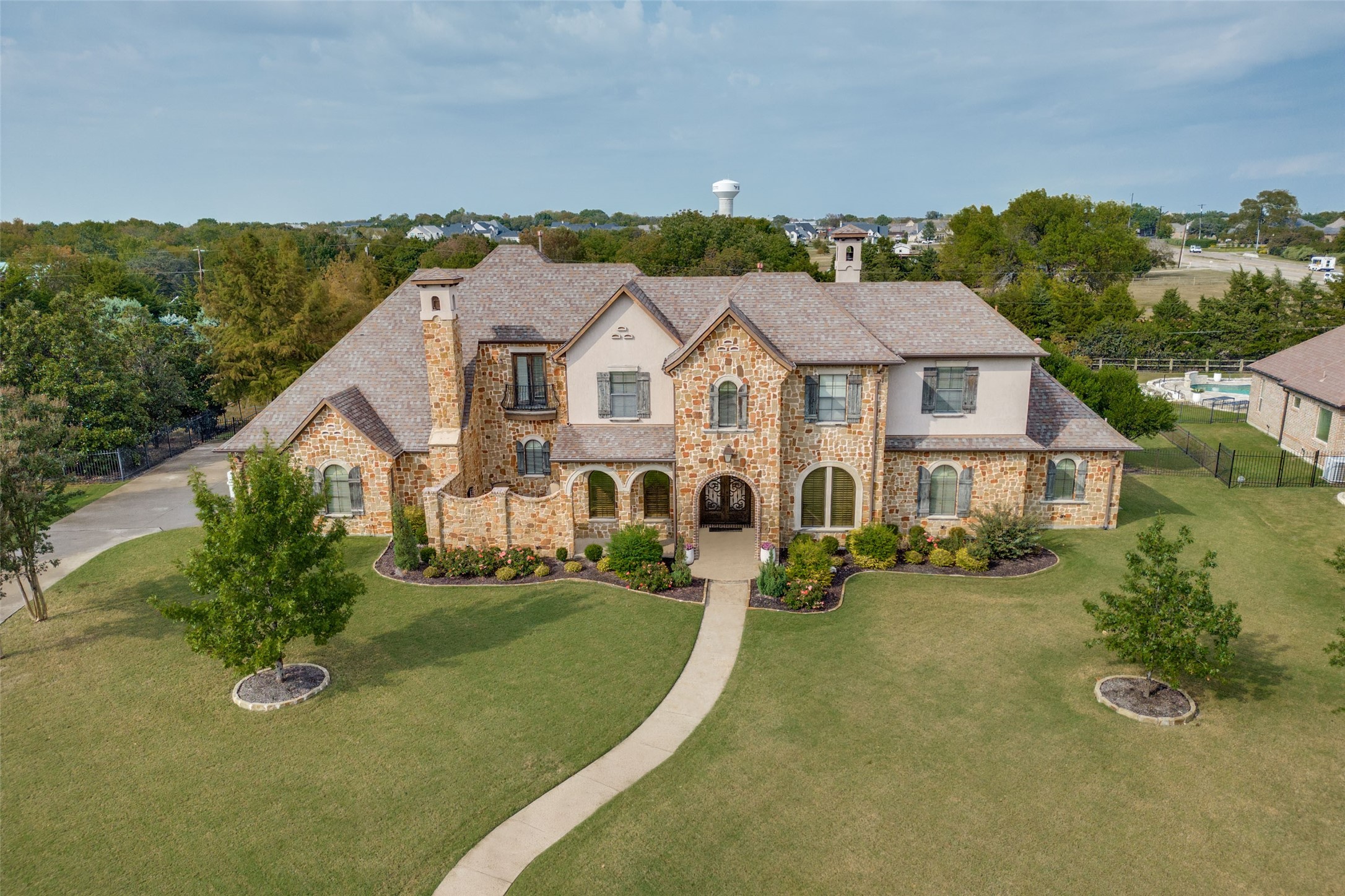 402 Wyndemere Boulevard Heath TX 75032