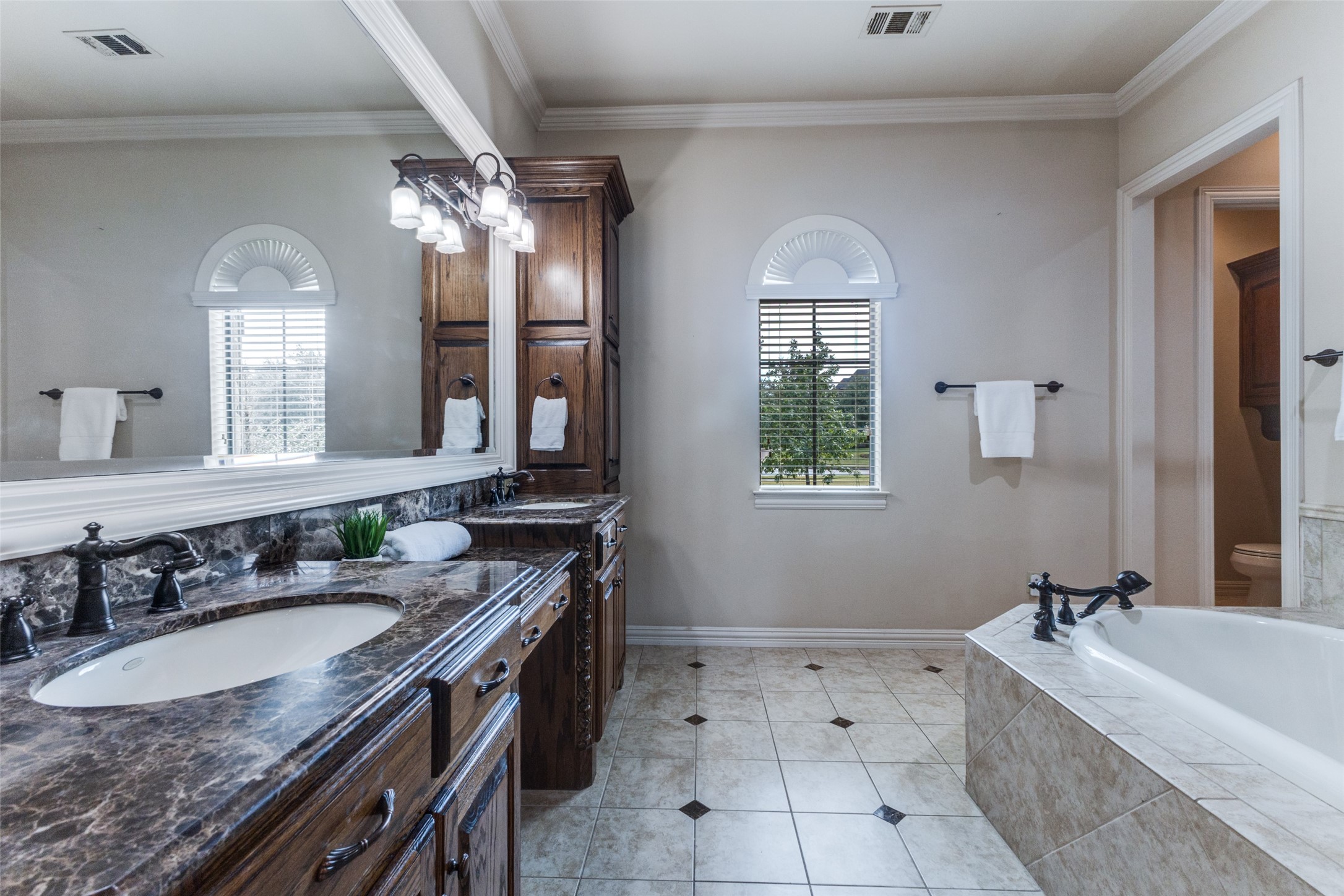 402 Wyndemere Boulevard Heath TX 75032