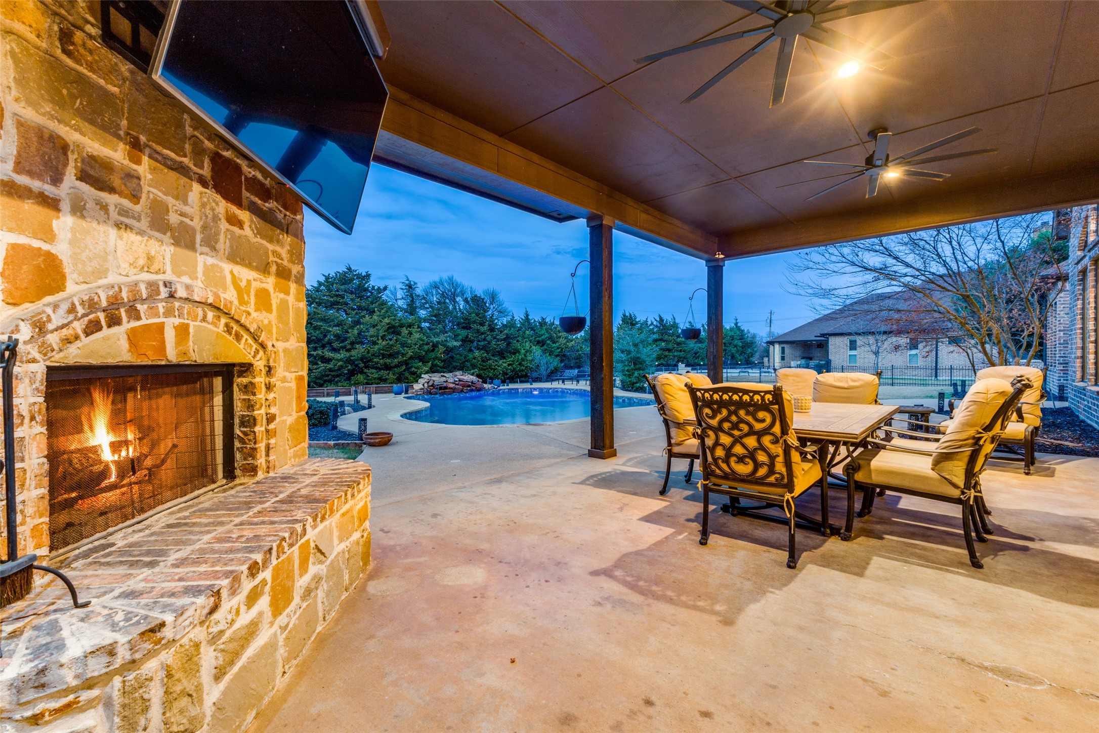 402 Wyndemere Boulevard Heath TX 75032