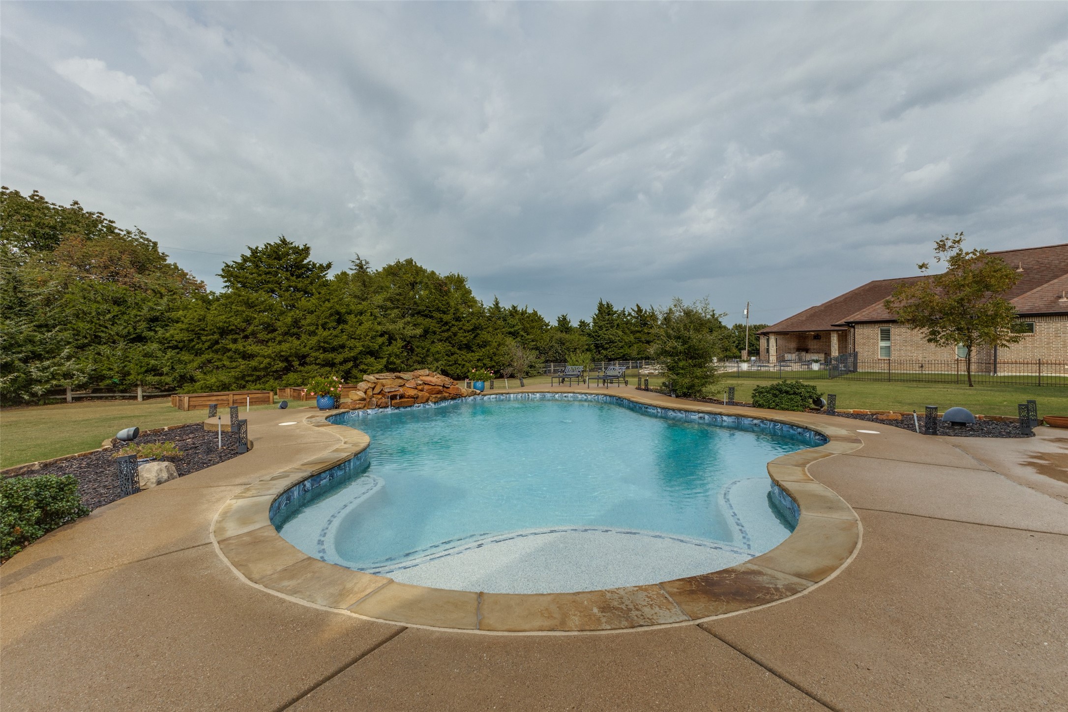 402 Wyndemere Boulevard Heath TX 75032