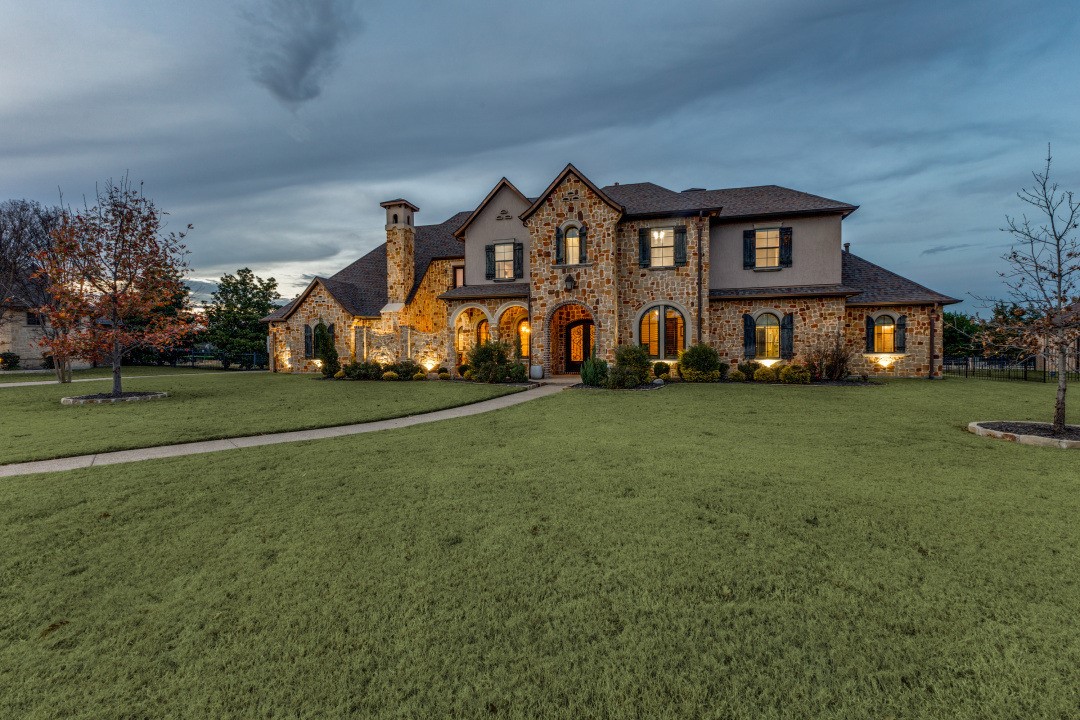 402 Wyndemere Boulevard Heath TX 75032