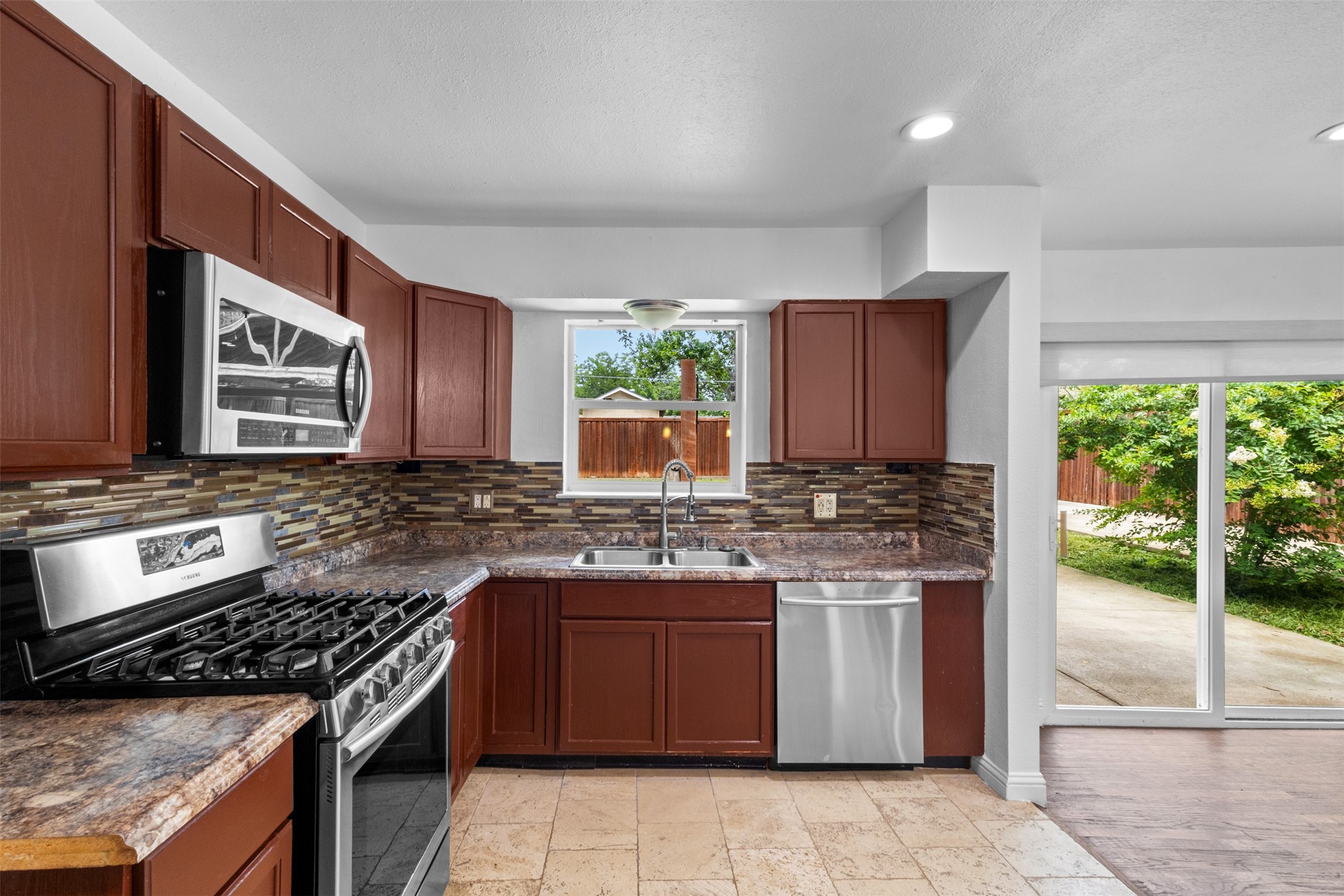 2925 Old Orchard Road Garland TX 75041
