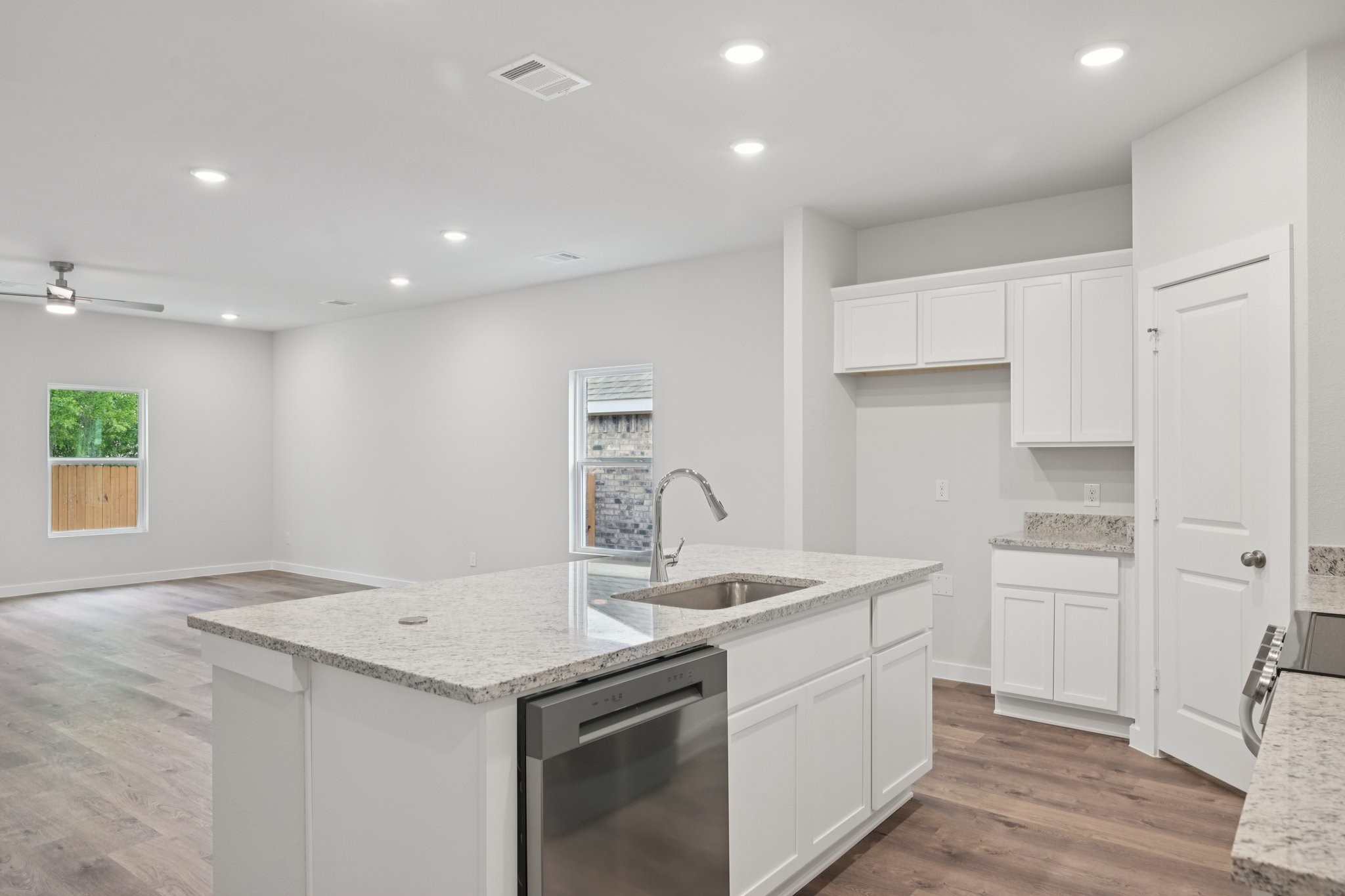 454 Suffolk Drive Ferris TX 75125