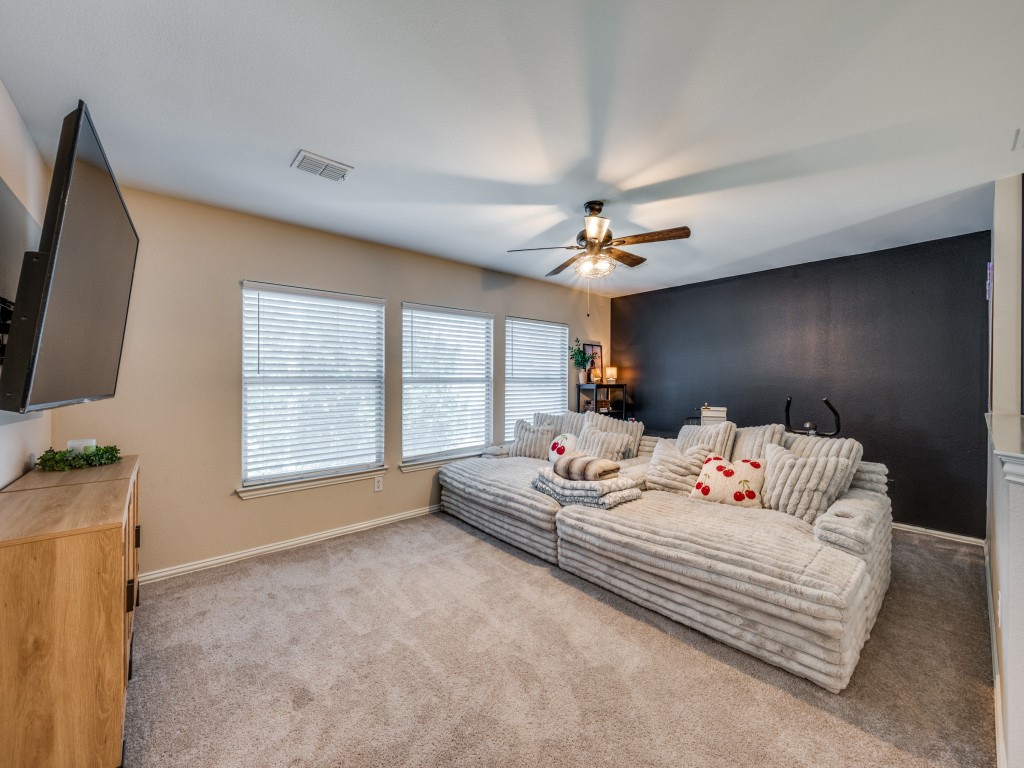 976 Fox Grove Lane Providence Village TX 76227