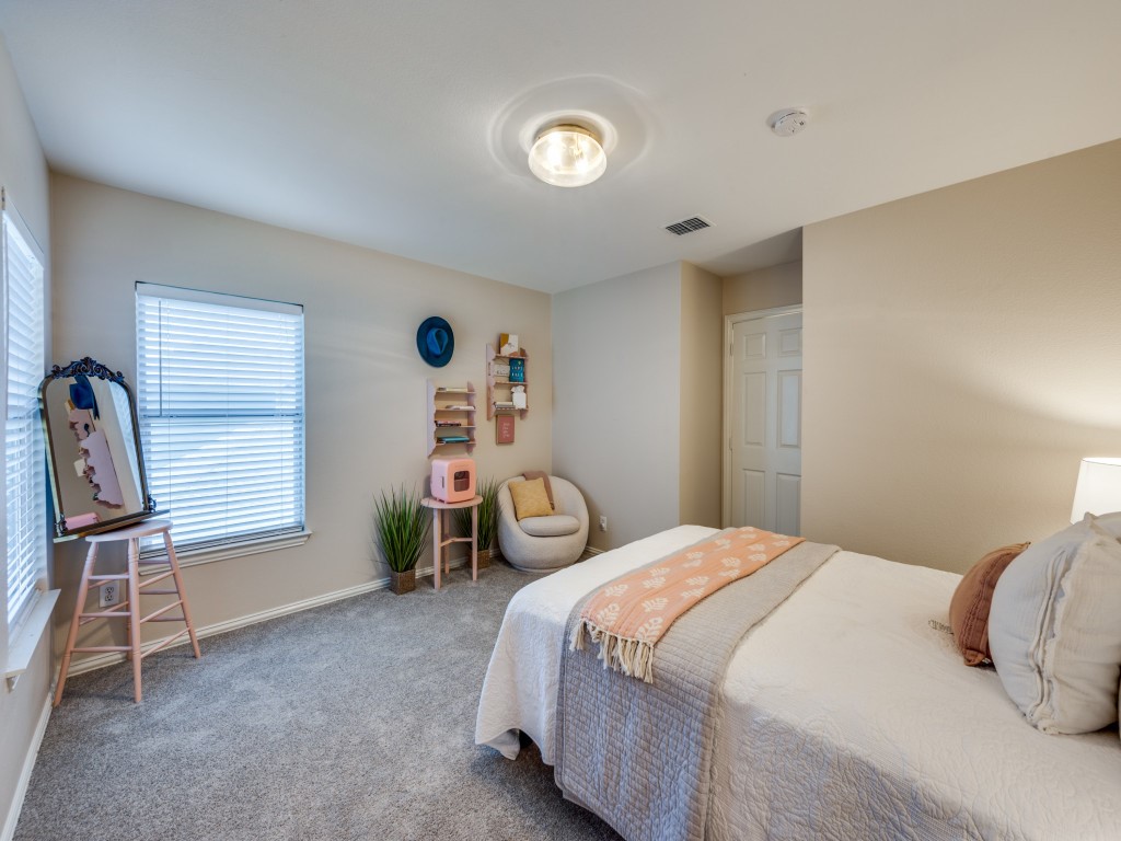 976 Fox Grove Lane Providence Village TX 76227