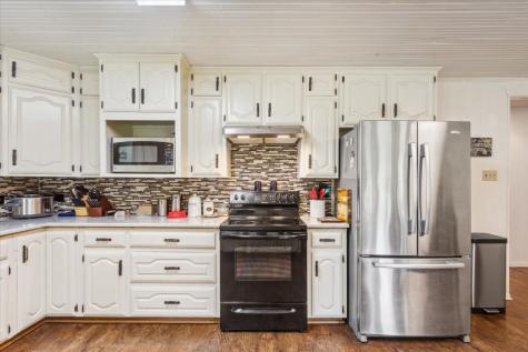 221 County Road 157 Riesel TX 76682