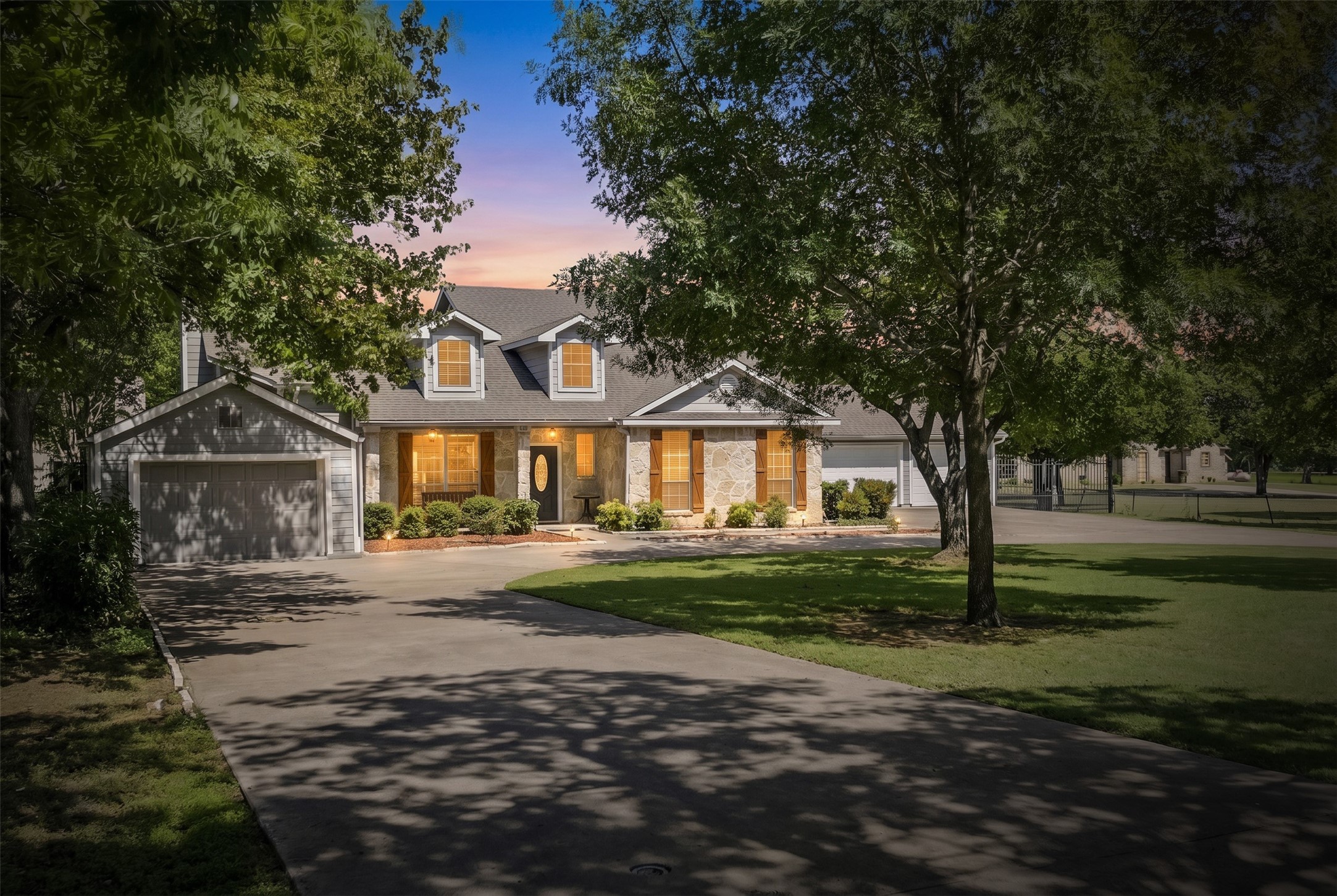 7611 Ledbetter Road Arlington TX 76001