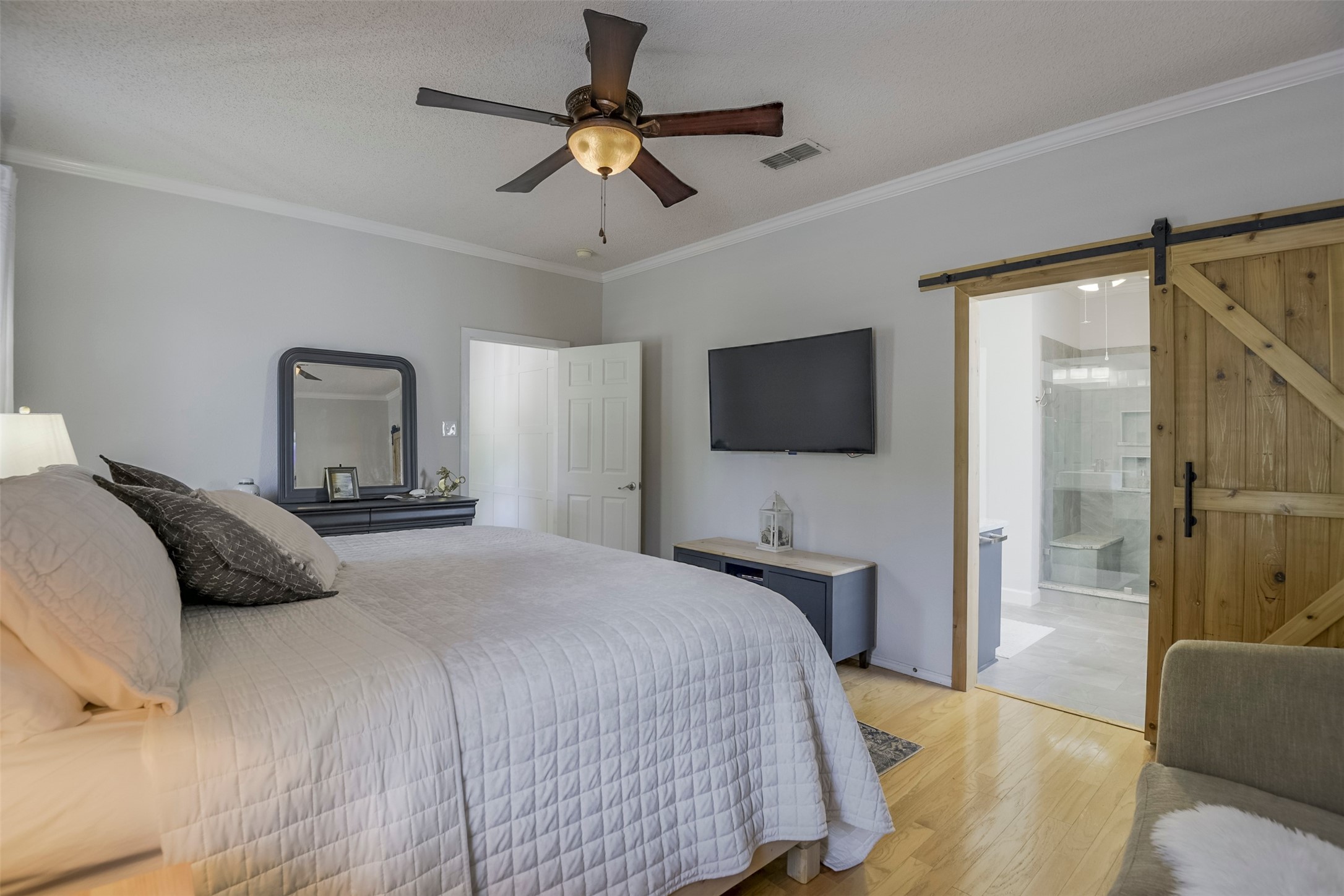 7611 Ledbetter Road Arlington TX 76001