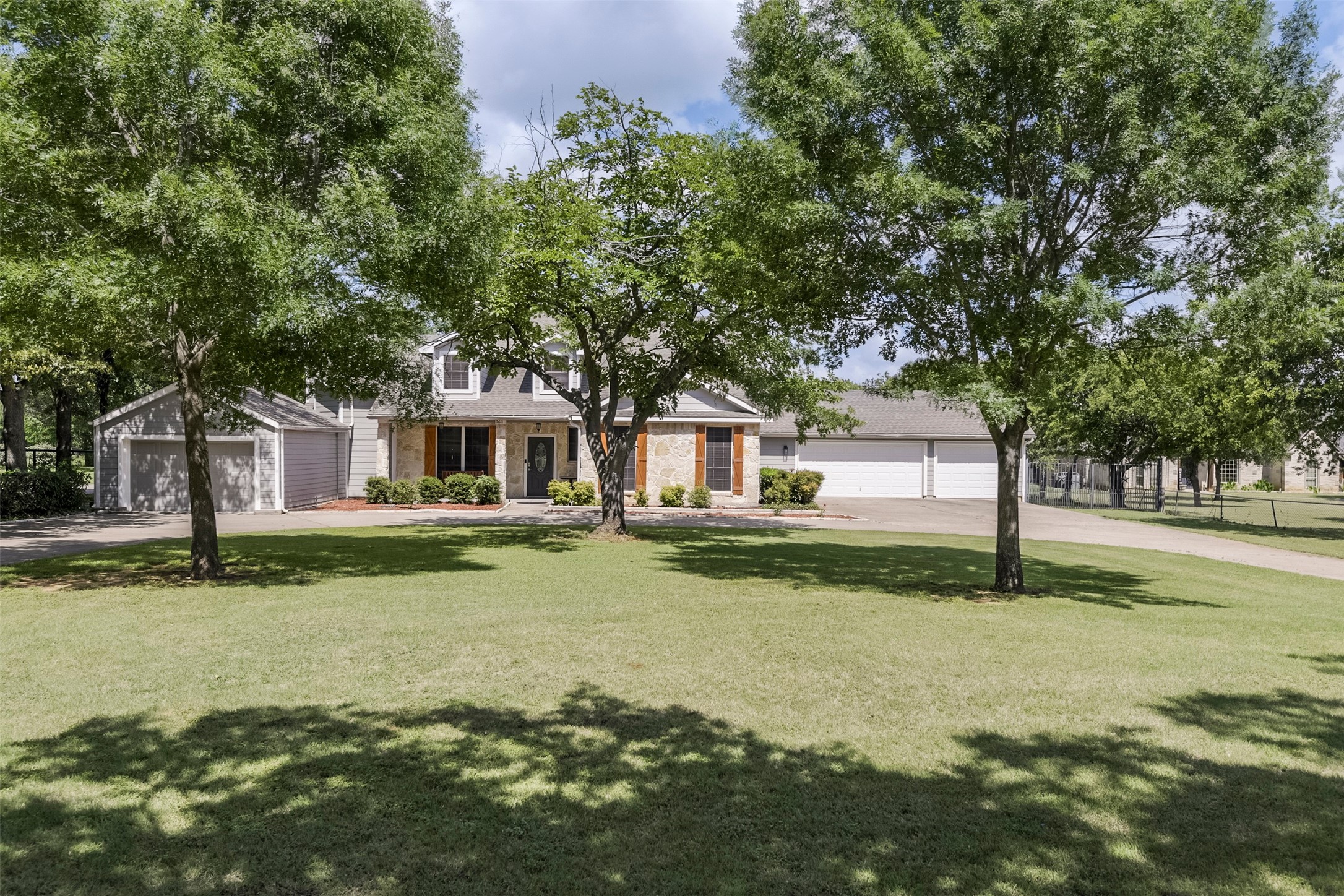 7611 Ledbetter Road Arlington TX 76001