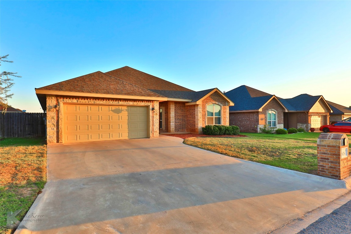 826 Great Waters Drive Abilene TX 79602