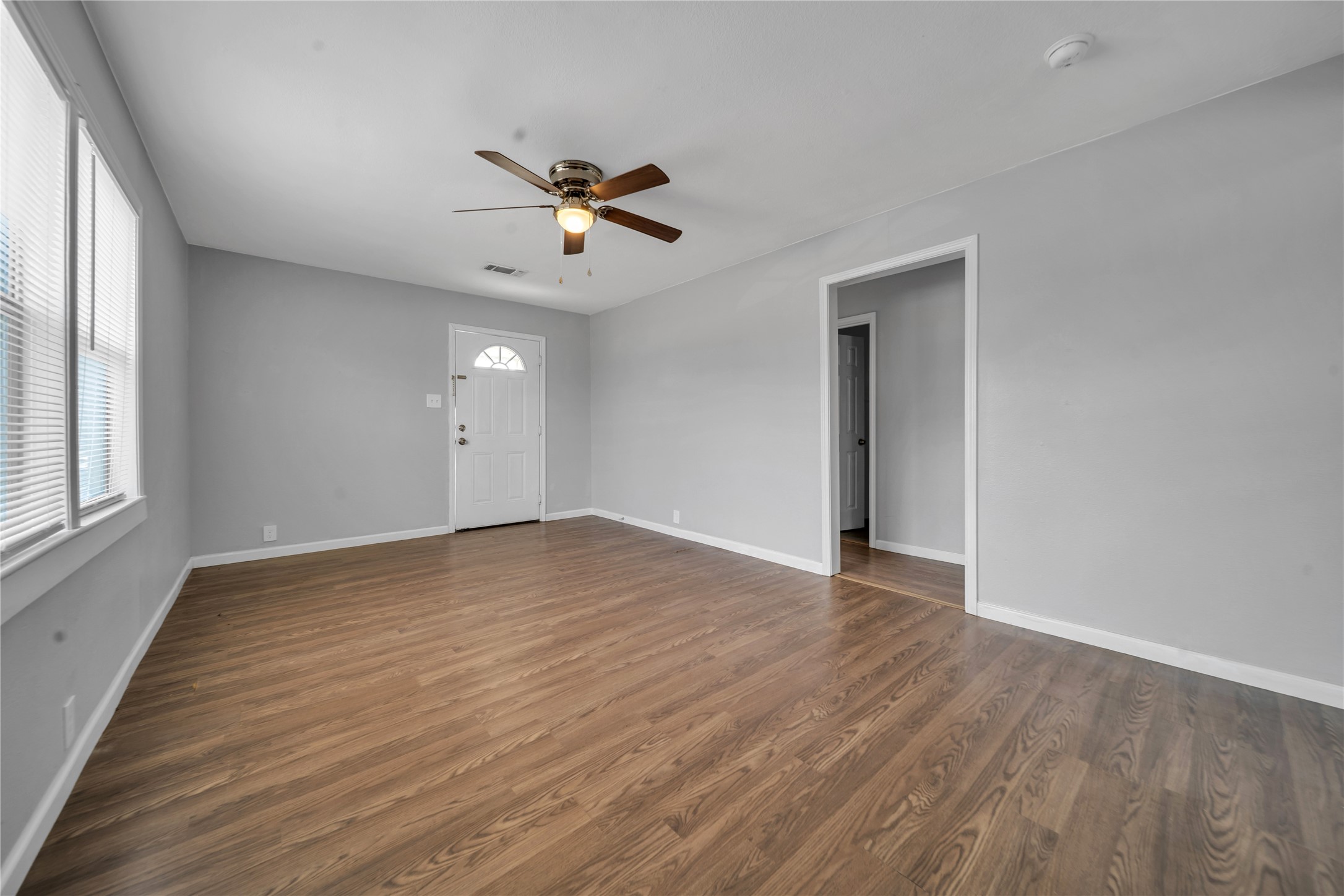 901 Johnson Street Terrell TX 75160