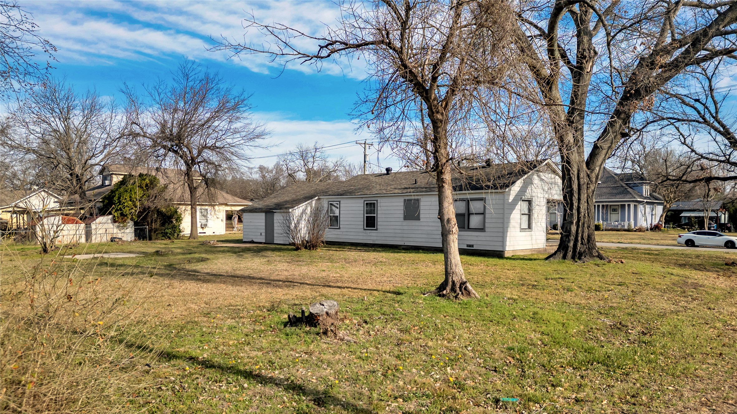901 Johnson Street Terrell TX 75160
