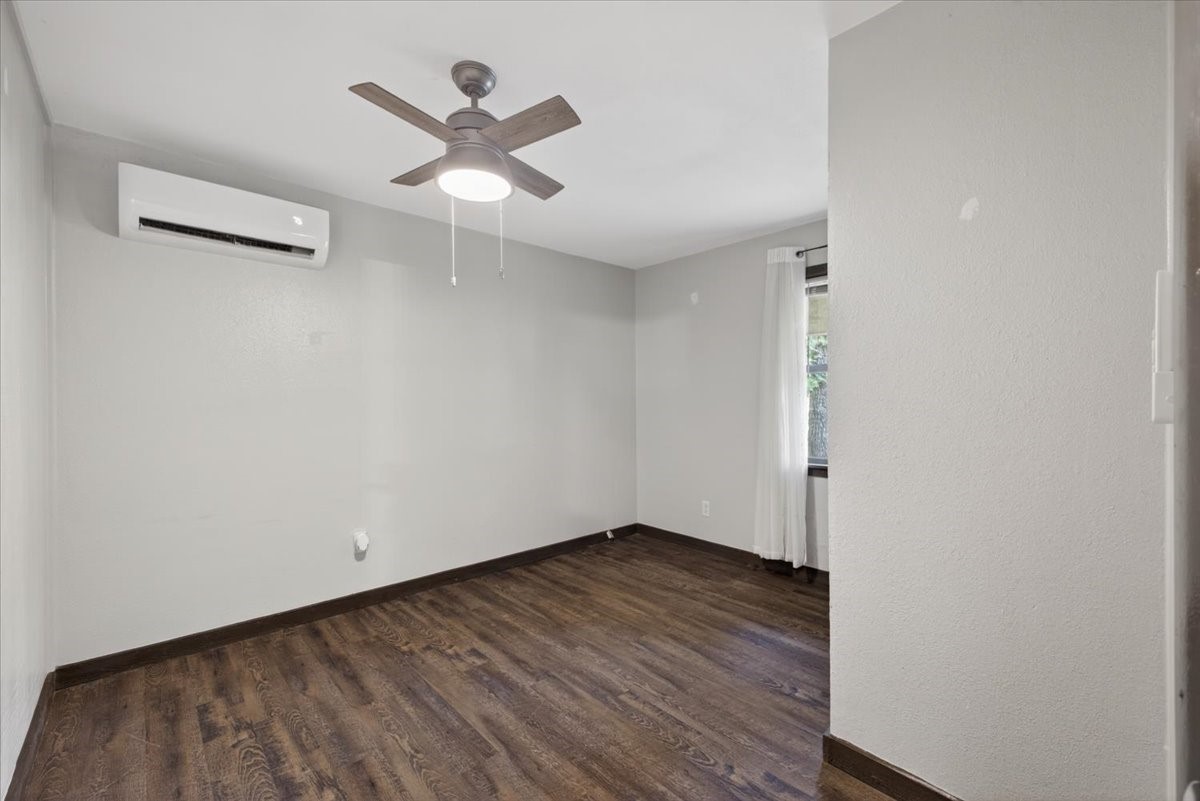 203 Fairway Drive Nocona TX 76255