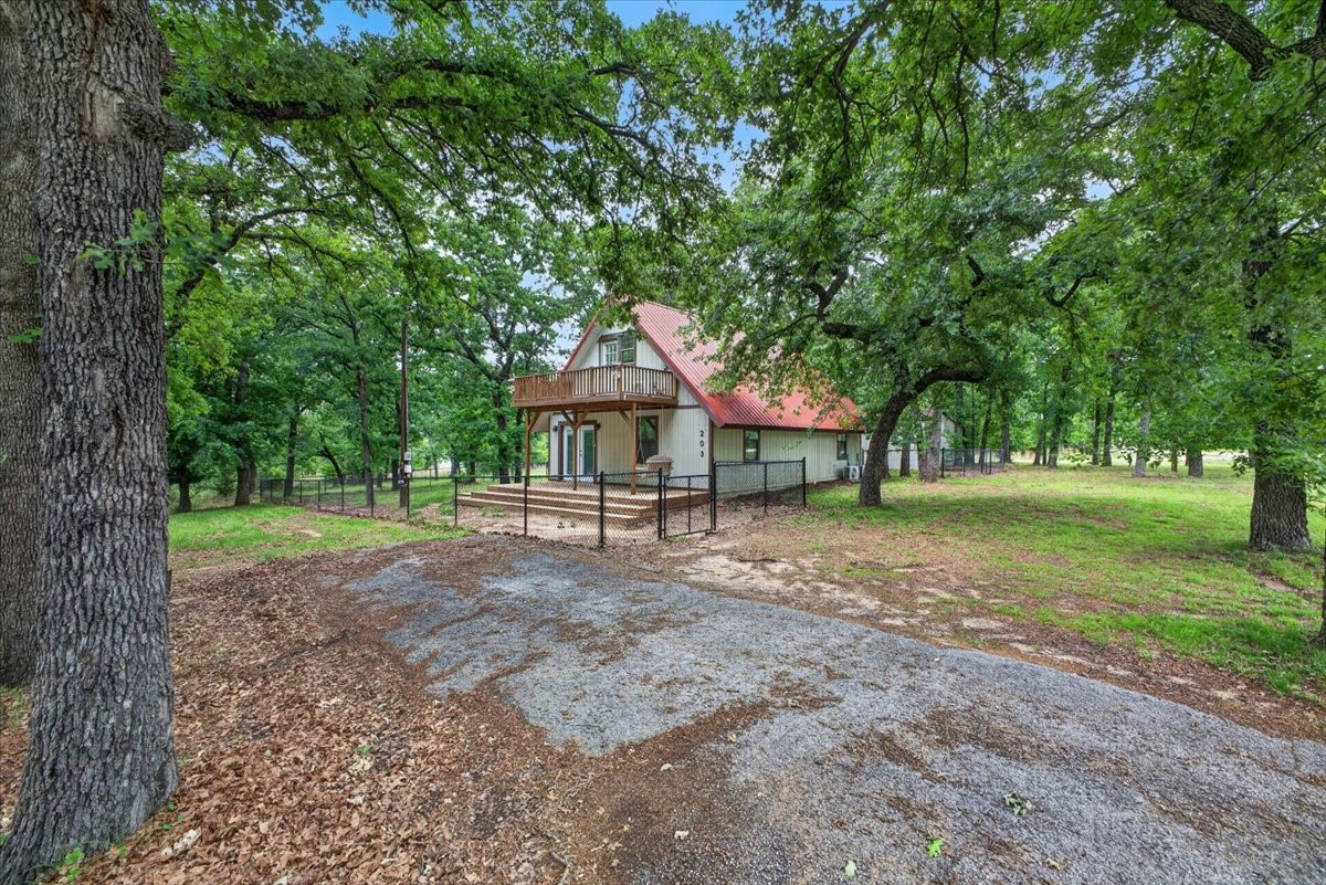 203 Fairway Drive Nocona TX 76255