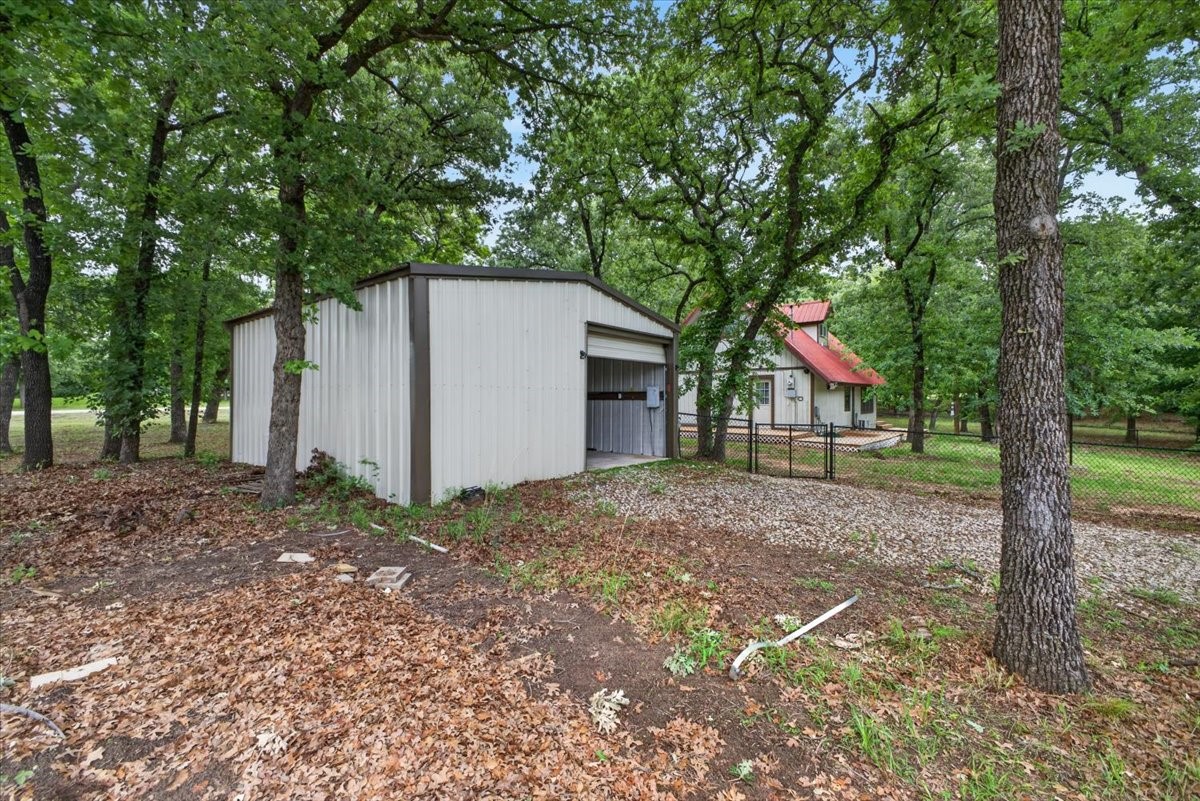 203 Fairway Drive Nocona TX 76255