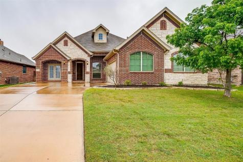 509 Sky View Court Burleson TX 76028