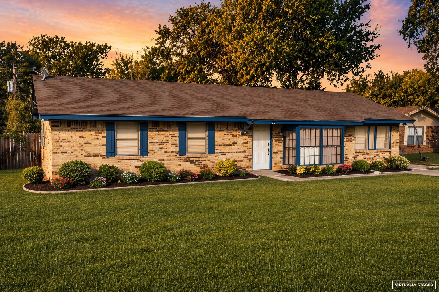 212 Mountain View Drive Azle TX 76020
