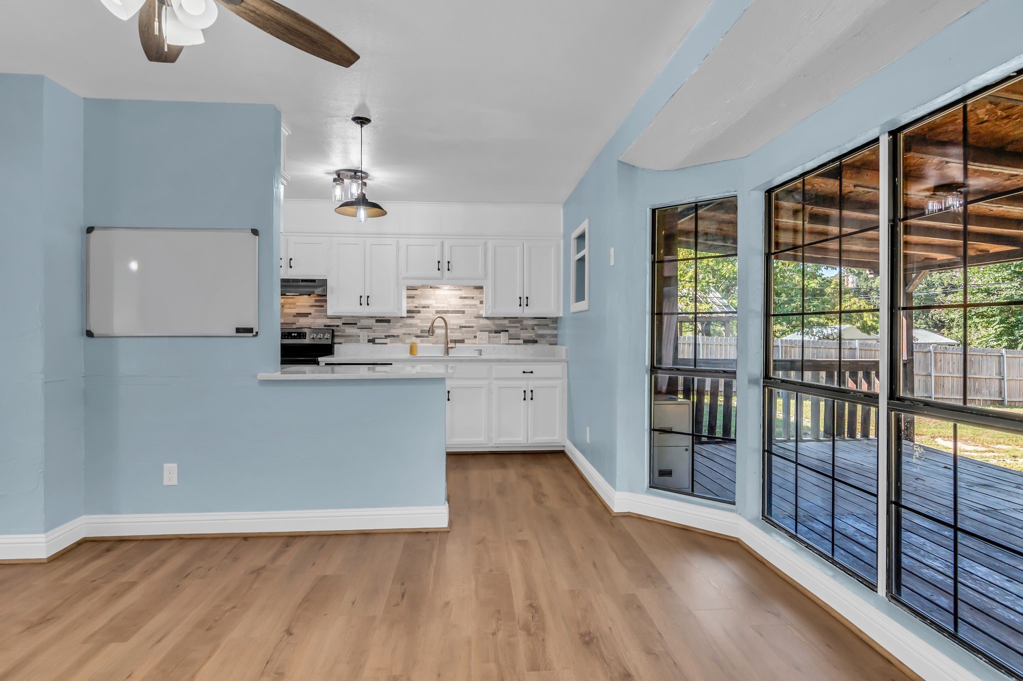 212 Mountain View Drive Azle TX 76020