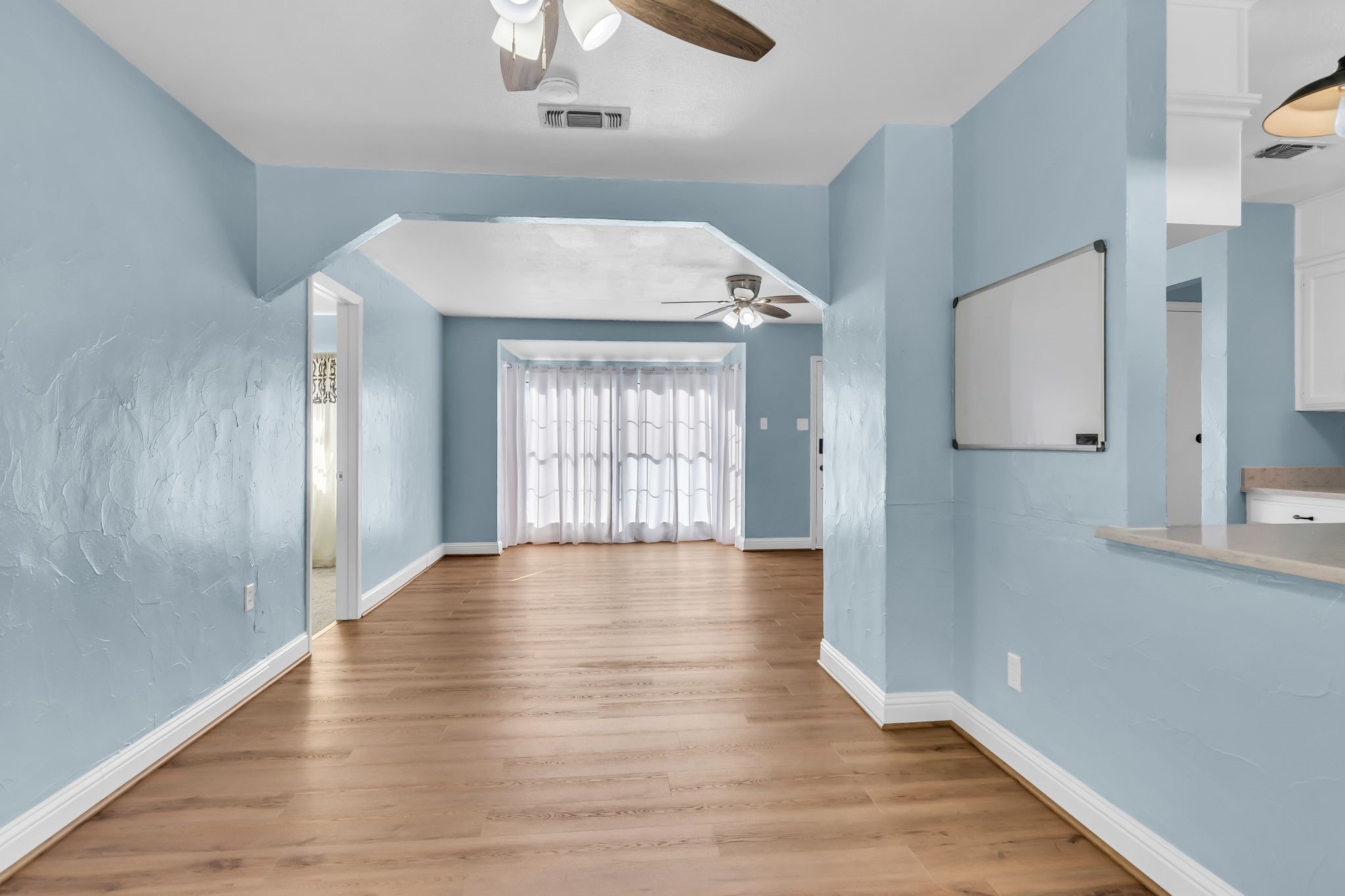 212 Mountain View Drive Azle TX 76020