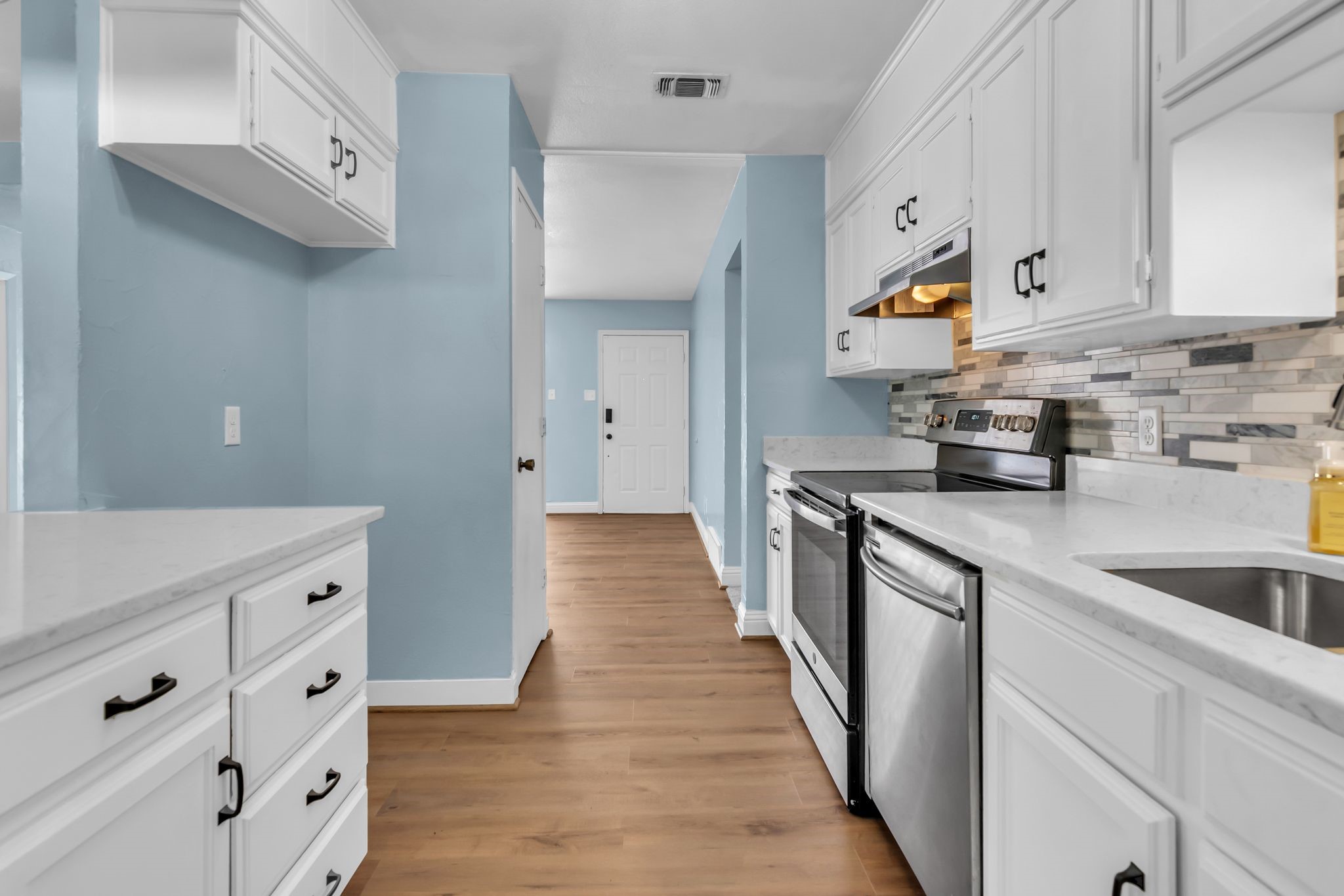 212 Mountain View Drive Azle TX 76020