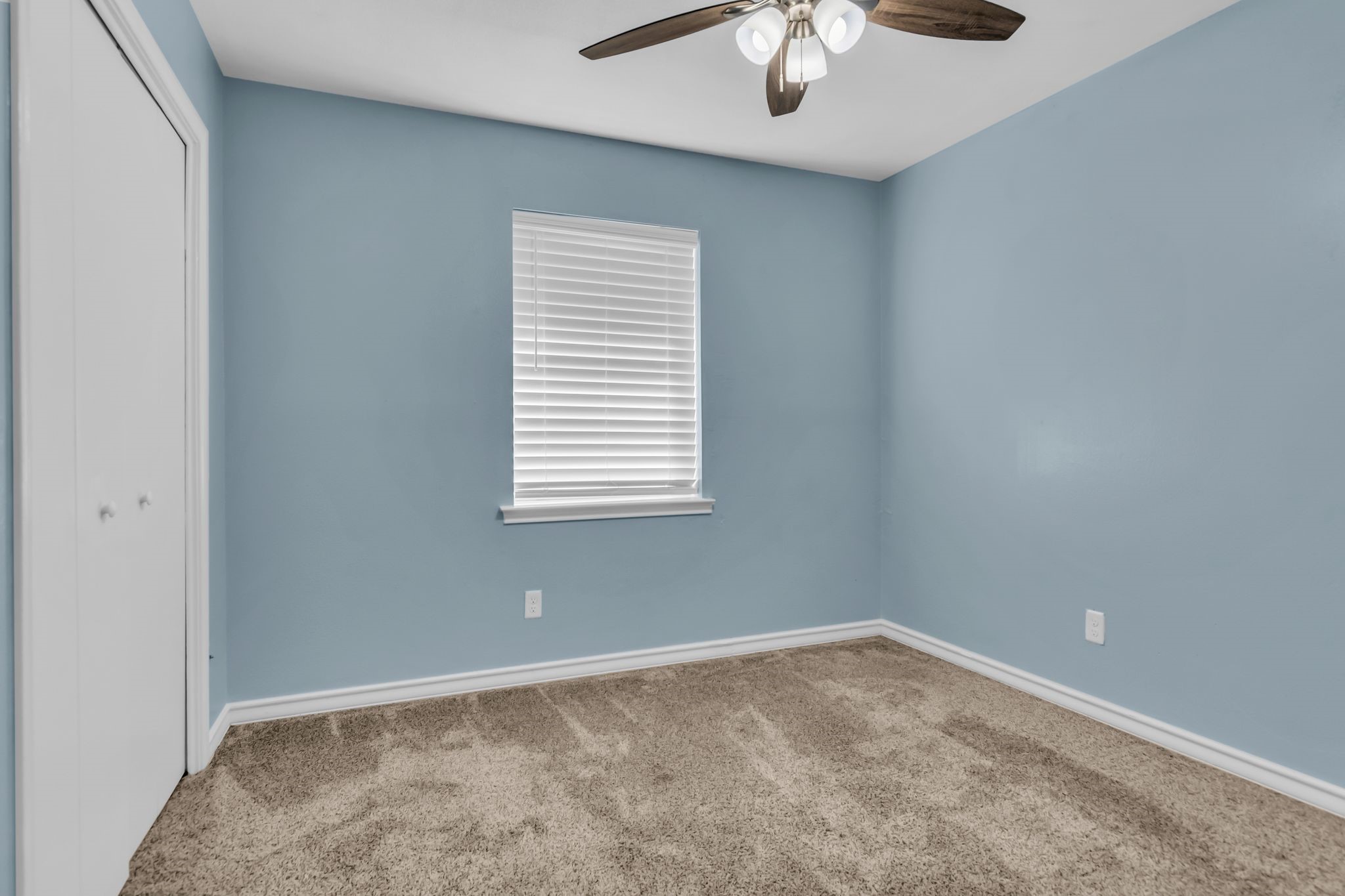 212 Mountain View Drive Azle TX 76020