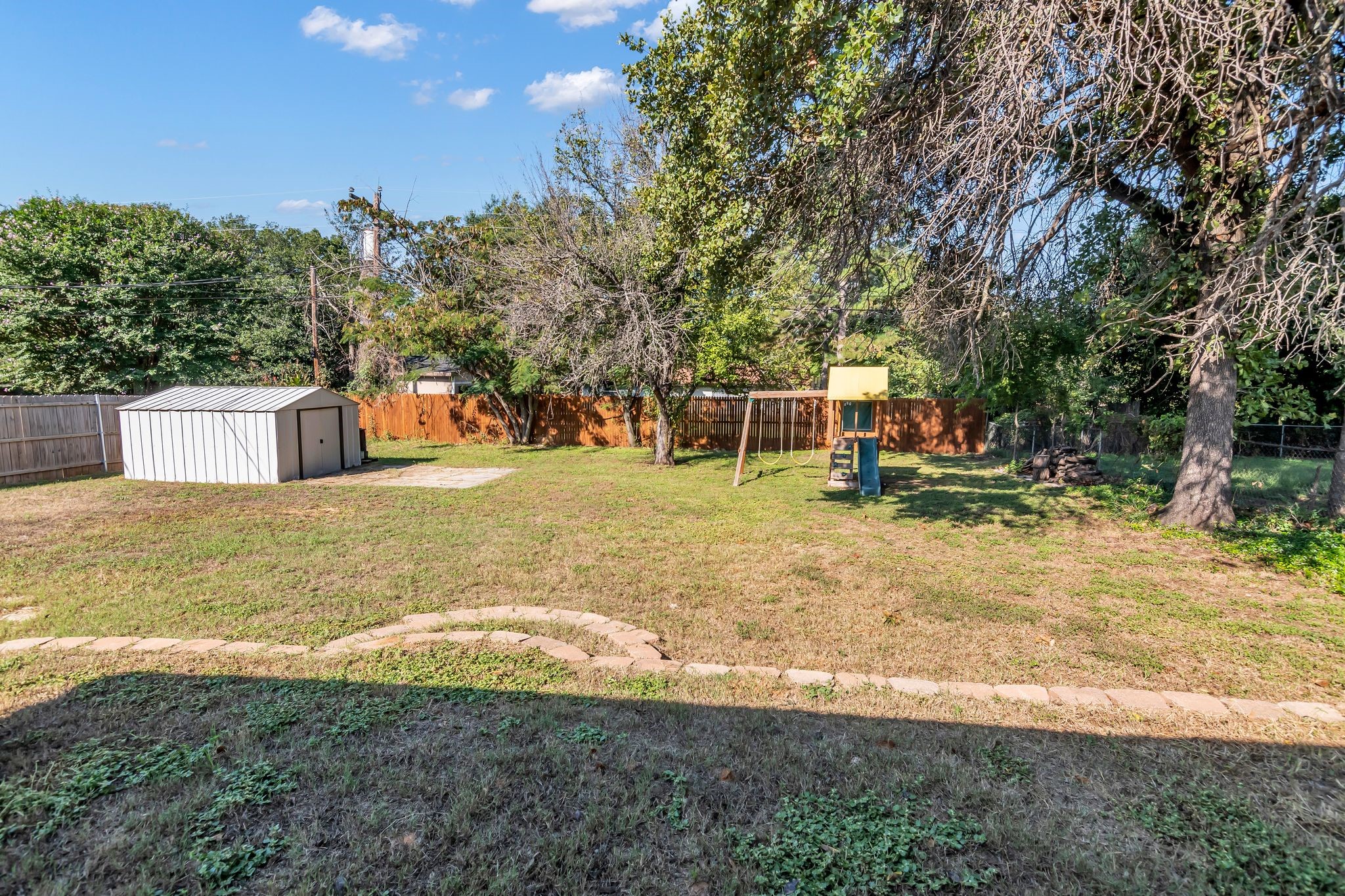212 Mountain View Drive Azle TX 76020