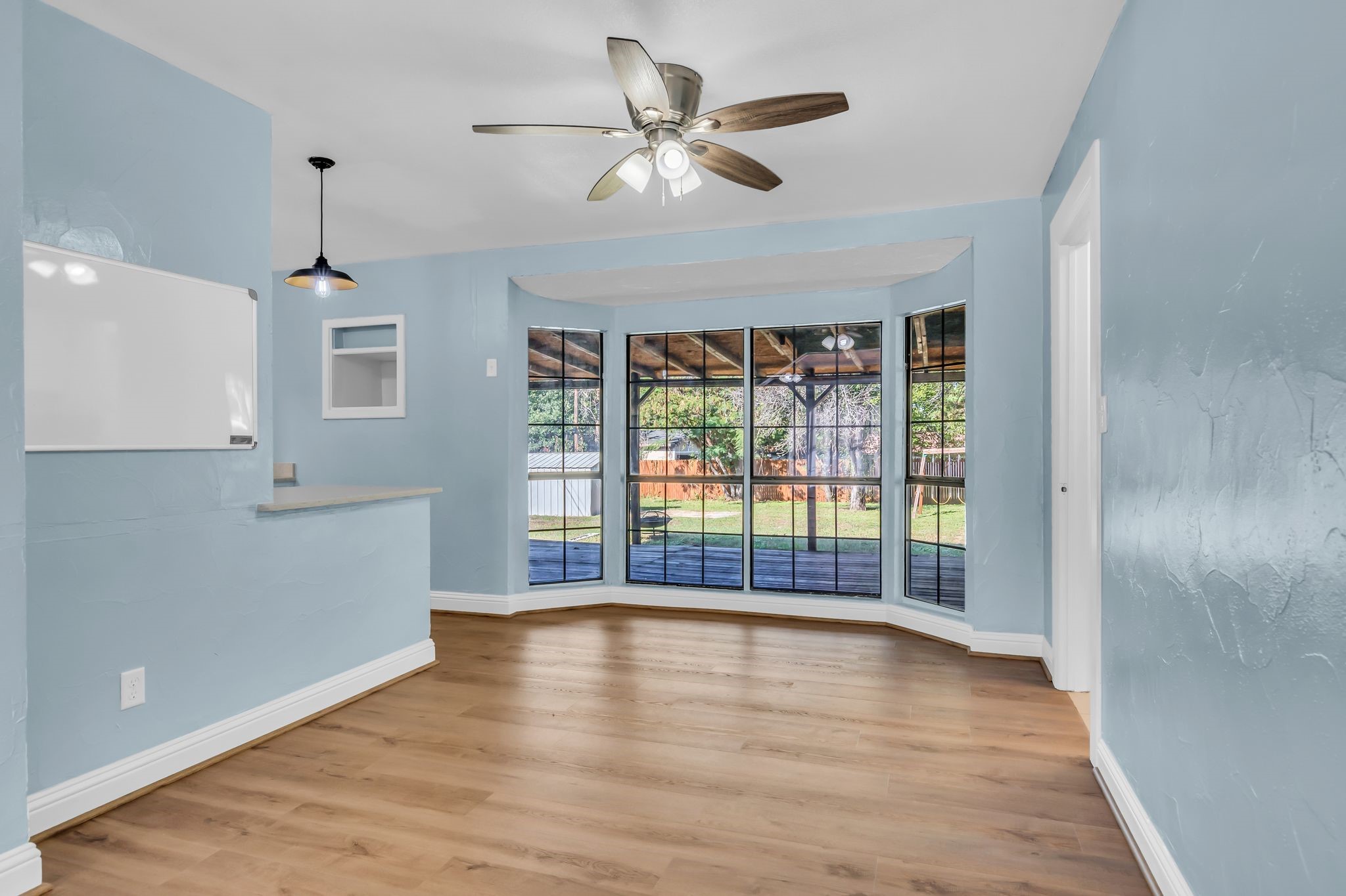 212 Mountain View Drive Azle TX 76020