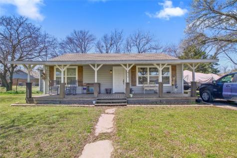 416 S Harrison Street Pilot Point TX 76258