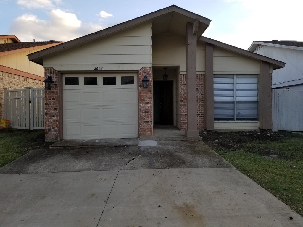 2666 Via Del Mar Carrollton TX 75006