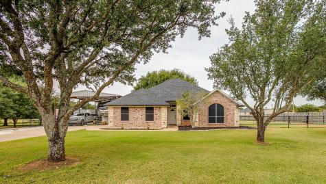 305 Valley View Court Rio Vista TX 76093