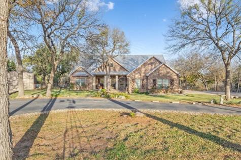 215 Lonesome Dove Moody TX 76557