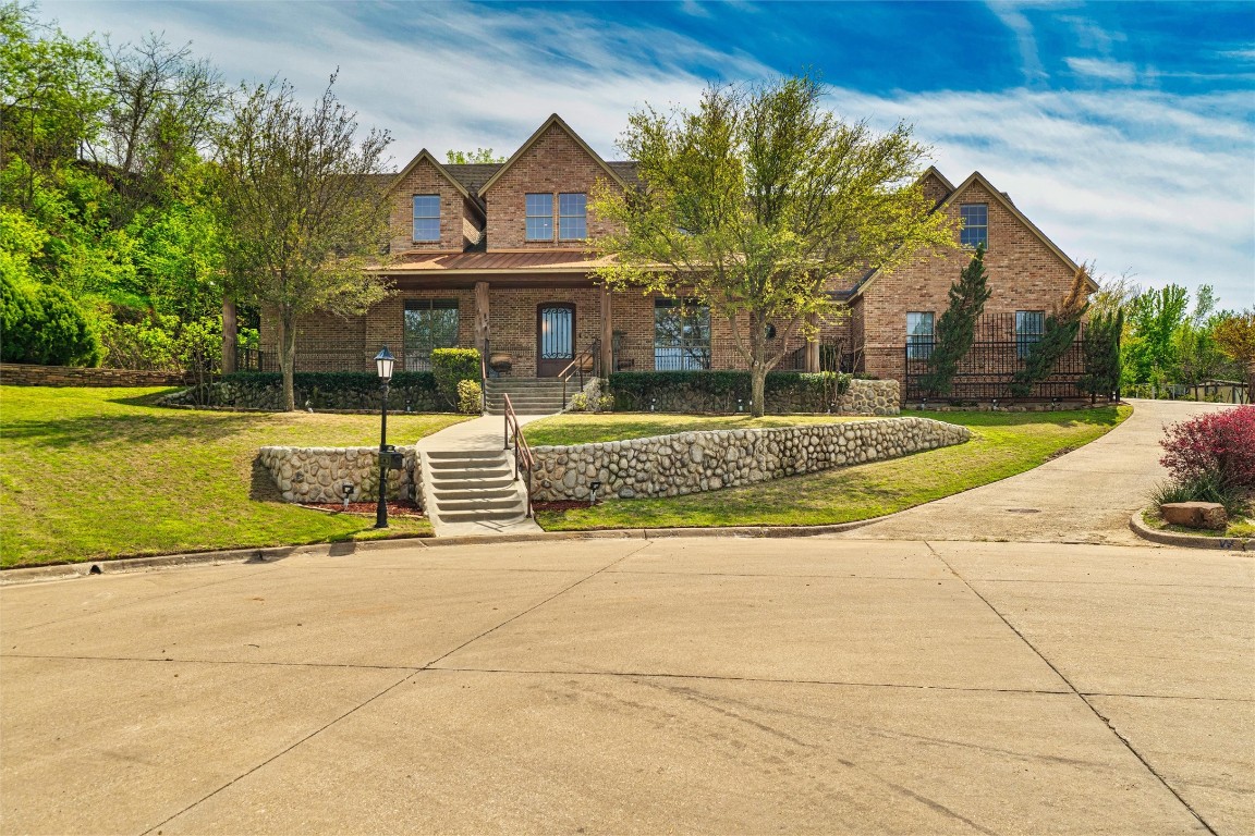 600 Rainbow Creek Court Arlington TX 76012