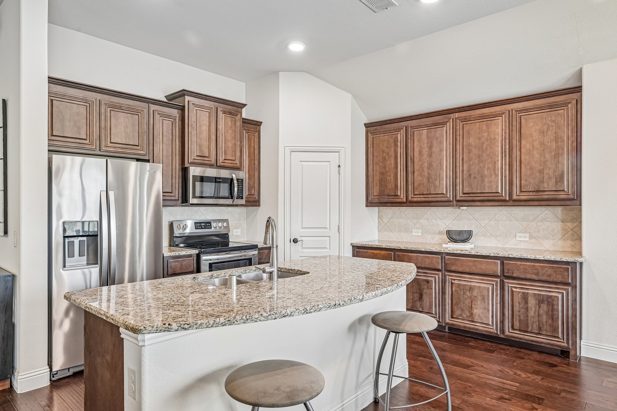 6349 Sudbury Lane Mesquite TX 75181
