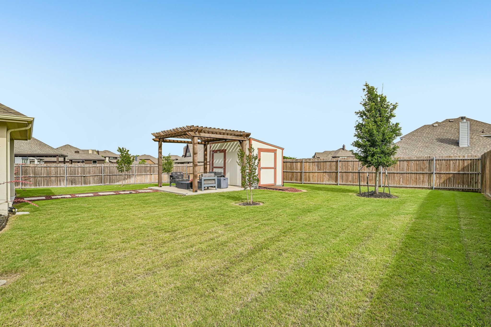 6349 Sudbury Lane Mesquite TX 75181