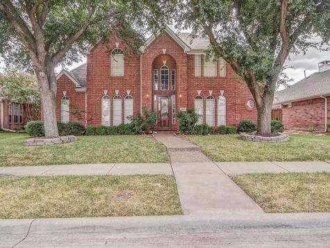 5802 Harbor Town Drive Garland TX 75044