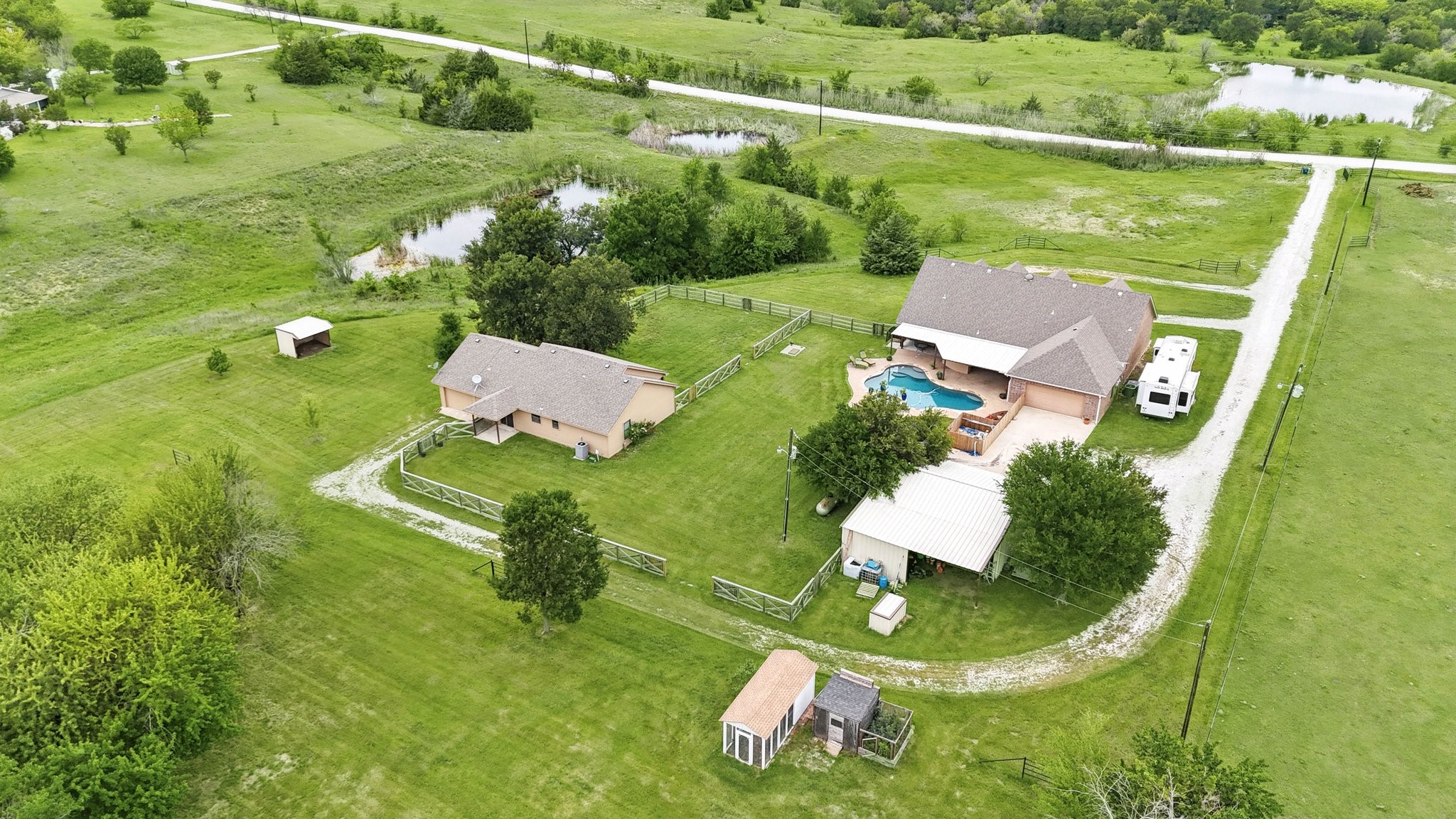 2330 Hockley Creek Road Gainesville TX 76240