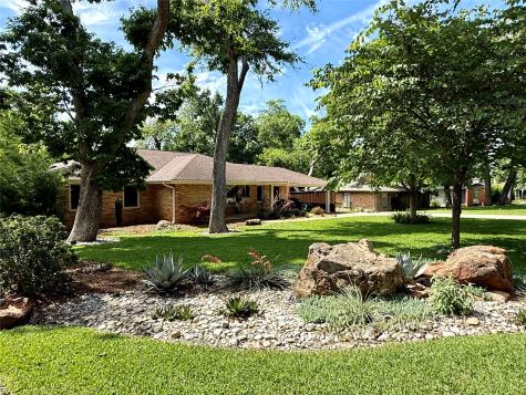 1035 Waterford Drive Dallas TX 75218